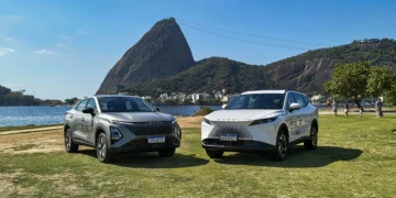 Até onde vai um híbrido? Cruzamos três estados sem parar para abastecer