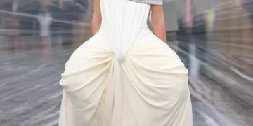 Como as estreias dos novos diretores criativos redefinem os rumos da moda?