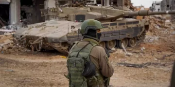 Israel diz que cessar-fogo e ajuda serão retomados após ataques em Gaza