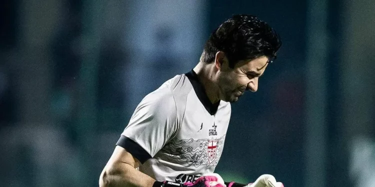 CRB surpreende, vira sobre Goiás fora e sobe na tabela da Série B