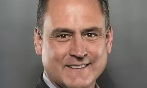 CEO com fortuna estimada em R$ 1,7 bi morre em acidente de quadriciclo