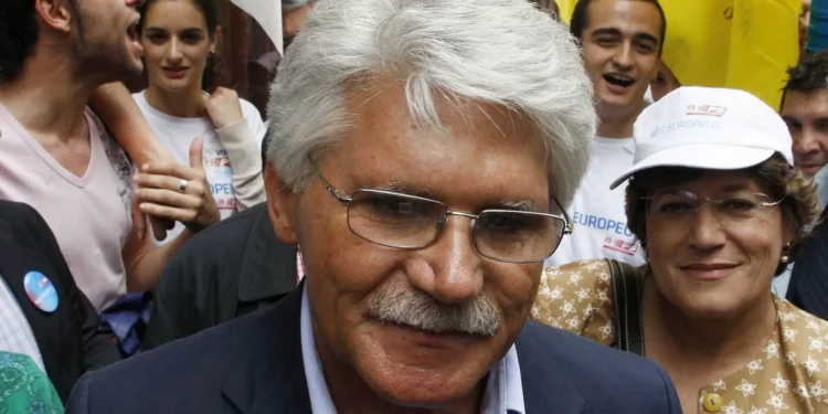 Vital Moreira. “Cavaco Silva foi o que menos se afastou do meu modelo de Presidente da República”