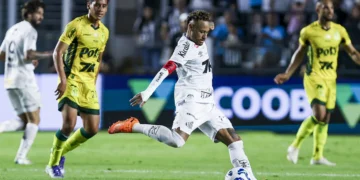 Neymar faz gol, comete pênalti, e Santos só empata com Mirassol na Vila