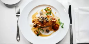 Governo pondera aumentar subsídio de refeição já em 2026 mas não detalha valor