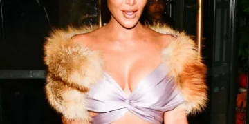 Como Kim Kardashian elevou o sutiã como peça-fashion do momento?