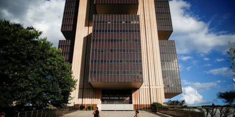 BC anuncia leilões para rolagem de swaps com vencimento em janeiro