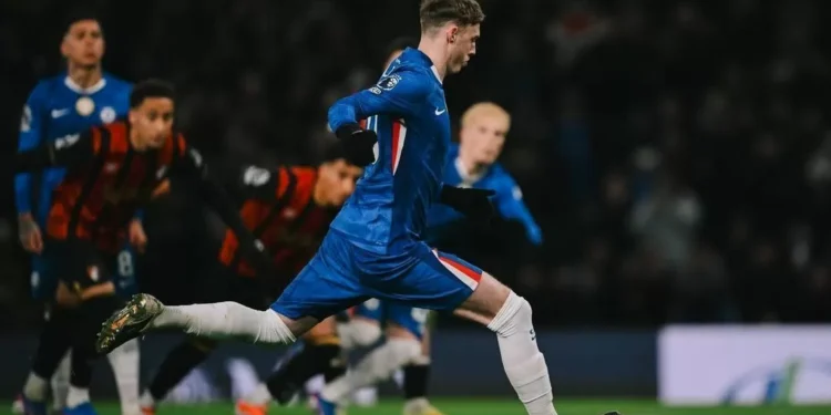 Chelsea e Bournemouth empatam em jogo com primeiro tempo frenético