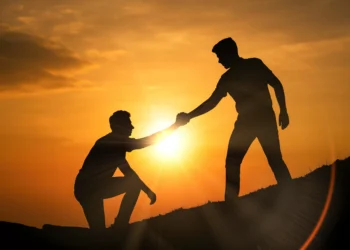 Por que ser gentil é uma estratégia evolutiva, segundo a ciência