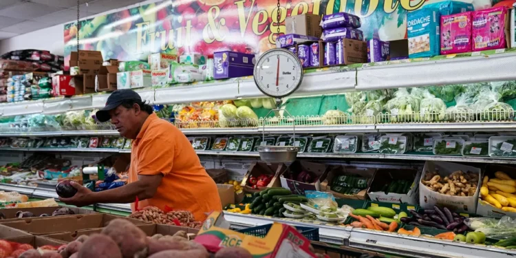 Safra favorece, mas câmbio deve impedir nova trégua de alimentos à inflação de 2026