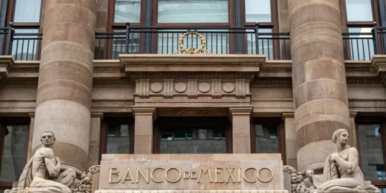 México reduz taxa de juros em 0,25 ponto, mesmo com aceleração da inflação