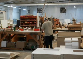 Produção manufatureira dos EUA fica inalterada em novembro