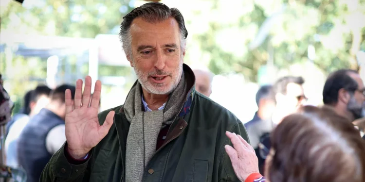 Cotrim considera “absolutamente lamentável” que haja urgências fechadas na época festiva