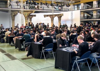 Trinta anos depois de seu lançamento, ‘Magic: The Gathering’ mostra cartas na manga