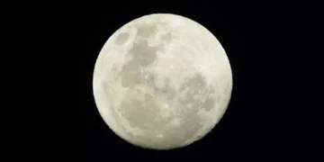 Portugal é o 60.º país a assumir exploração responsável da Lua e Marte