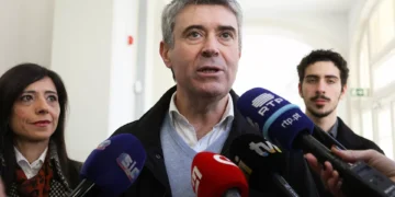 Comissão Nacional do PS aprova diretas a 13 e 14 de março