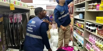 Rio faz força-tarefa contra pomadas modeladoras de cabelo irregulares