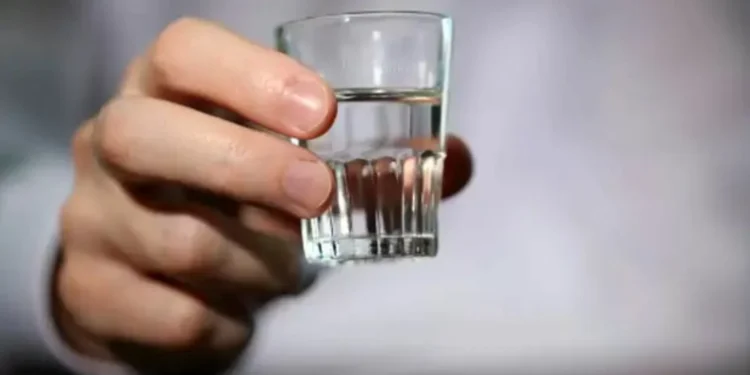 Metanol: sete pessoas são internadas com suspeita de intoxicação na Bahia