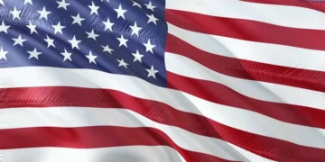 Pedidos semanais de auxílio-desemprego nos EUA têm leve baixa