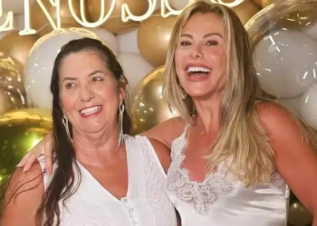 Poliana Rocha diz que se ofereceu para ajudar mãe de Virginia após acidente