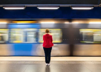 O que acontece quando a vida muda por fora, mas não por dentro