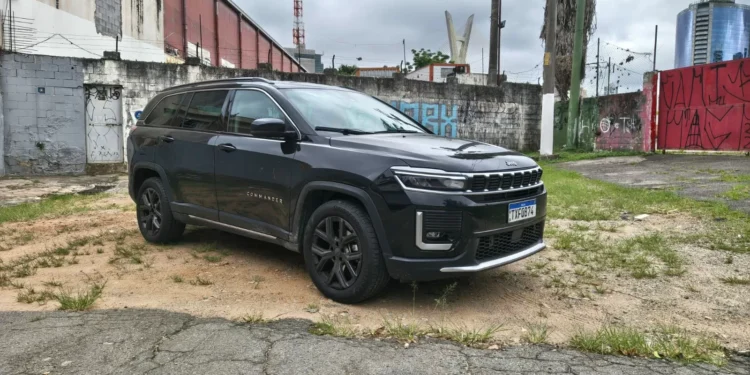 Espaço para a família: viajamos com o Commander Longitude no recesso