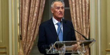 Cavaco alerta que prioridade de Portugal não deve ser captar elevado montante de fundos comunitários