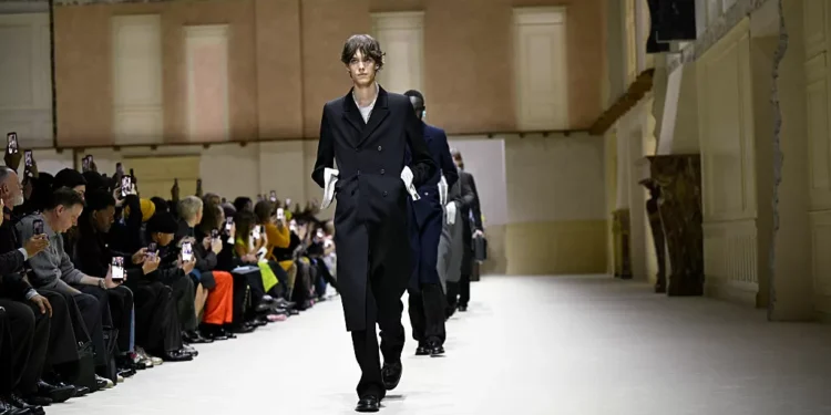 Depois do terremoto: o que esperar da temporada fashion internacional?