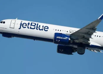 Fumaça em avião leva à retirada de passageiros em aeroporto dos EUA