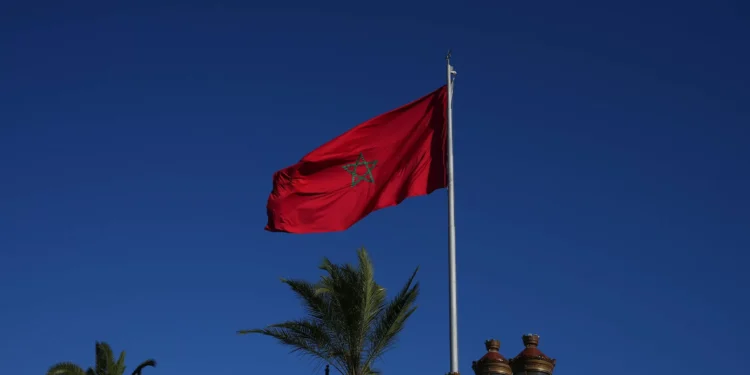 Risco de alagamento mobiliza 50 mil pessoas no Marrocos