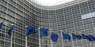 Bruxelas apela UE a “não perder tempo” e atuar para combater crise habitacional