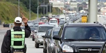 Depois de bater recorde, acidentes em rodovias federais recuam