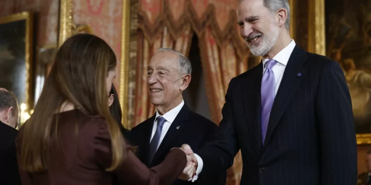 Marcelo anuncia Espanha como primeiro destino de Seguro. “Virá certamente”