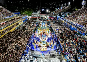 Carnaval 2026: um dia de camarote custa até R$ 8.000; veja preços no Rio, SP e BA