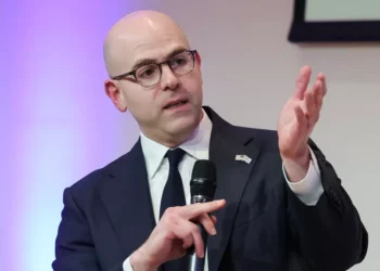 Diretor do Fed reduz estimativas sobre o quanto o BC dos EUA deve cortar os juros