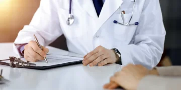 Justiça proíbe Ordem Médica Brasileira de conceder título de especialista a médicos