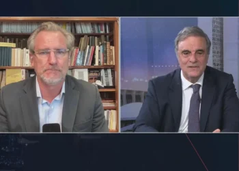 O Grande Debate: Desfile de Carnaval é propaganda antecipada para Lula?