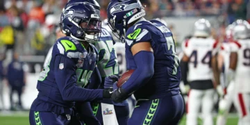 Seattle Seahawks domina Patriots, vence o Super Bowl LX e é bicampeão